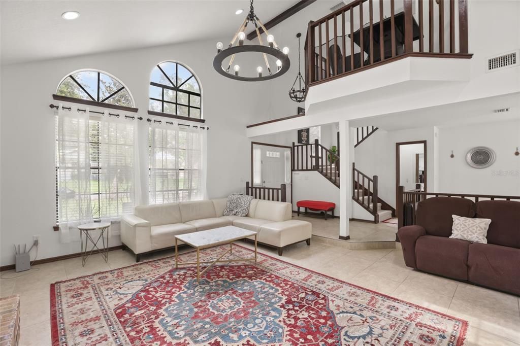 For Rent: $3,000 (3 beds, 2 baths, 1669 Square Feet)