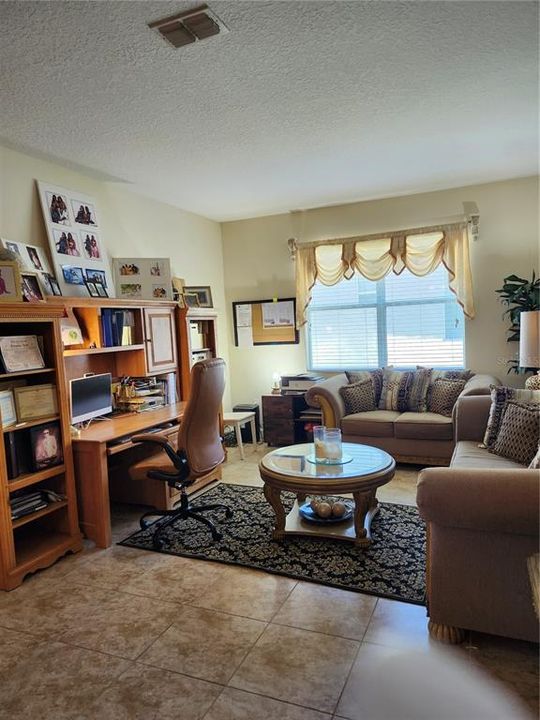 For Sale: $485,500 (4 beds, 3 baths, 2592 Square Feet)