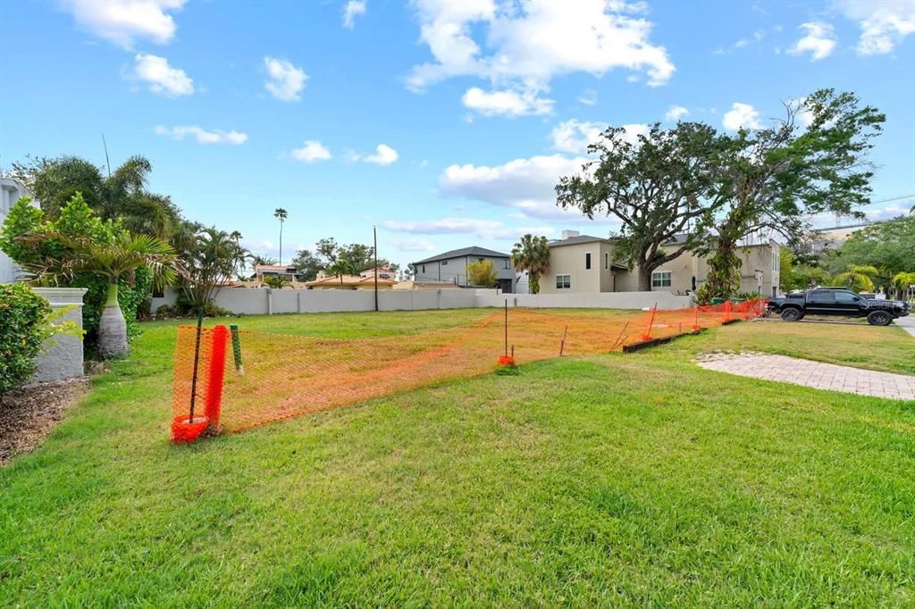 For Sale: $2,100,000 (0.35 acres)