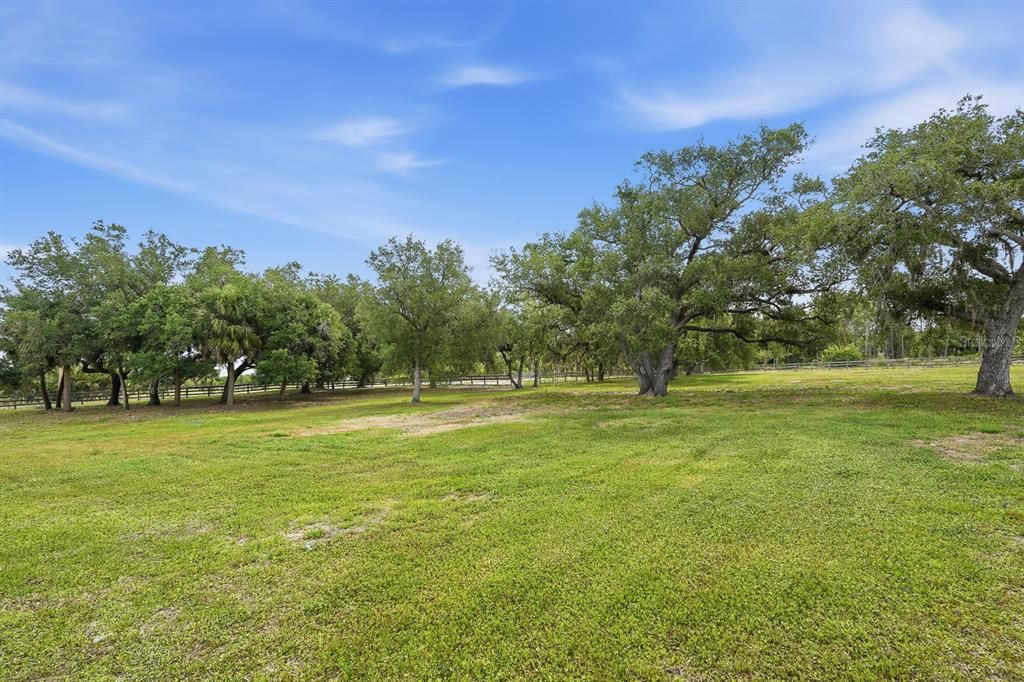 For Sale: $1,450,000 (5.23 acres)
