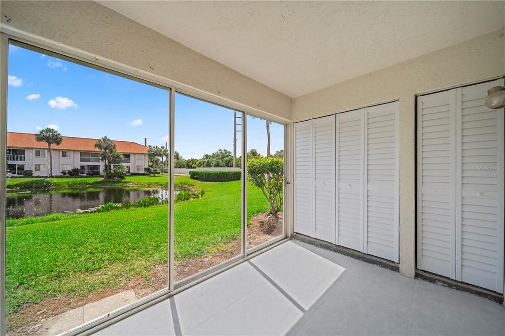 En Venta: $289,999 (2 camas, 2 baños, 1083 Pies cuadrados)