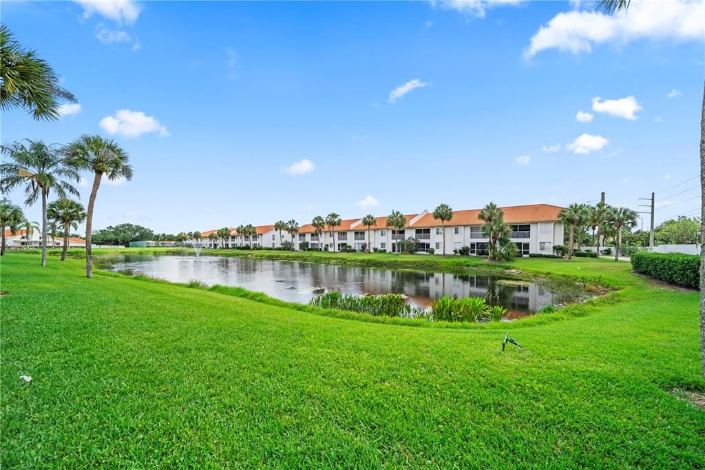 En Venta: $289,999 (2 camas, 2 baños, 1083 Pies cuadrados)