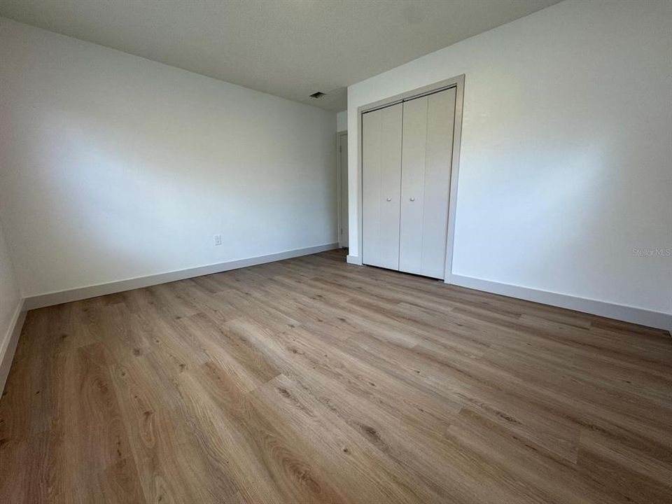 For Sale: $298,000 (3 beds, 2 baths, 1455 Square Feet)