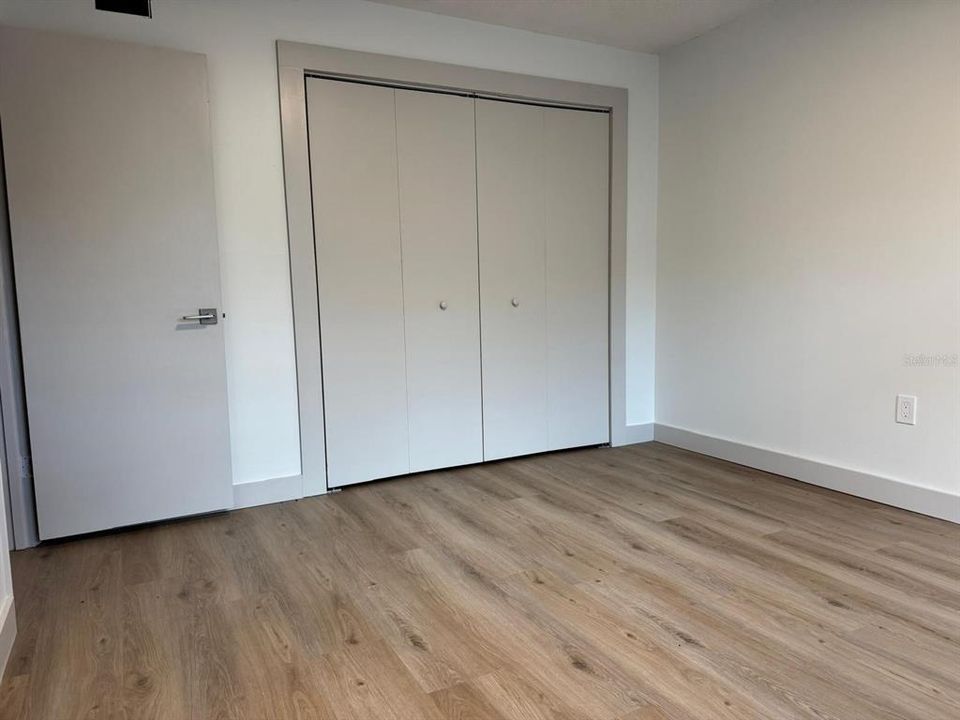 For Sale: $298,000 (3 beds, 2 baths, 1455 Square Feet)