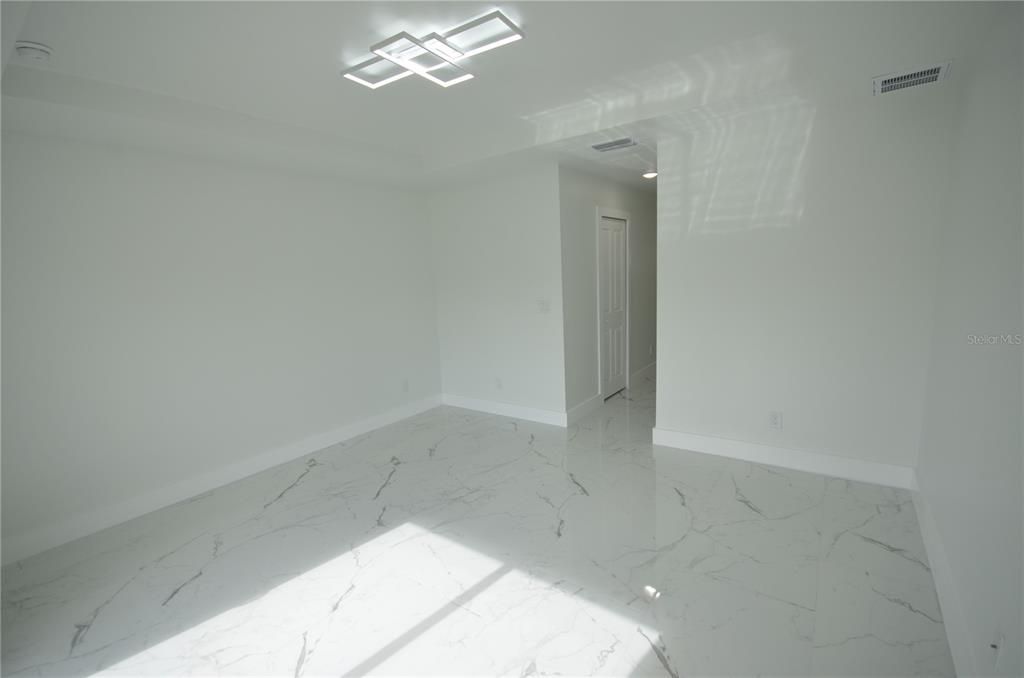 En Venta: $449,500 (3 camas, 2 baños, 1854 Pies cuadrados)