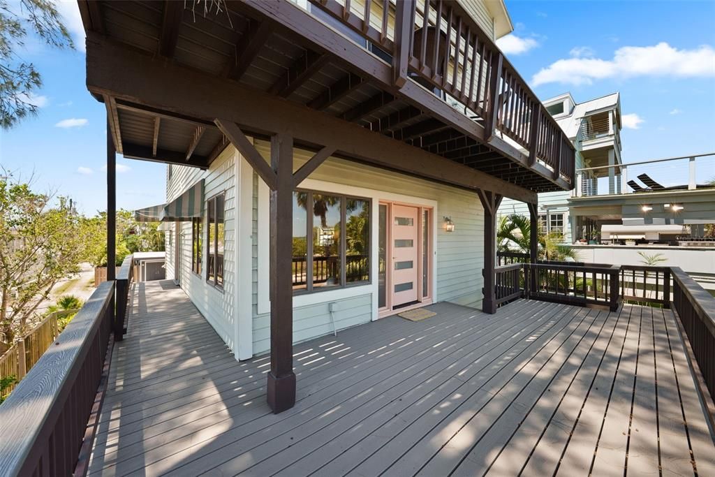 For Sale: $1,750,000 (3 beds, 2 baths, 2743 Square Feet)