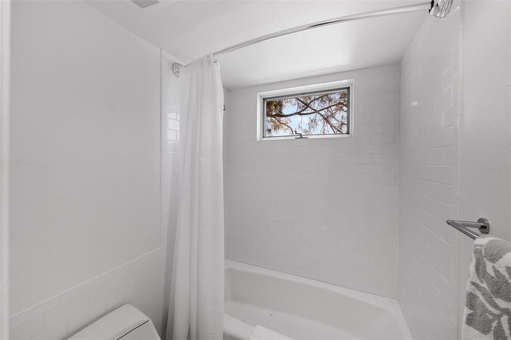 For Sale: $1,750,000 (3 beds, 2 baths, 2743 Square Feet)