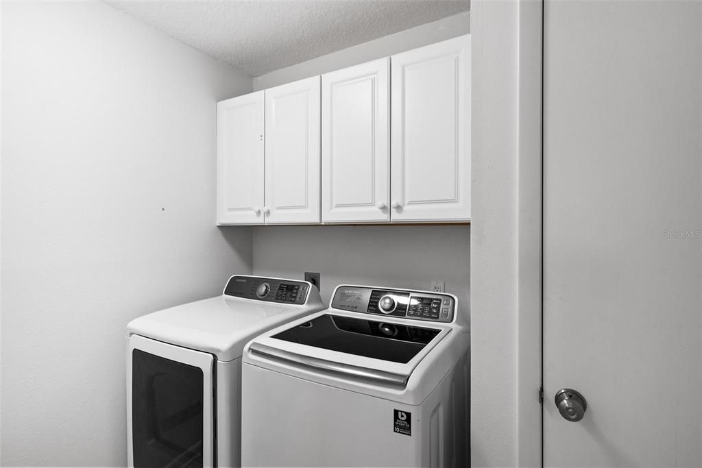 For Sale: $1,750,000 (3 beds, 2 baths, 2743 Square Feet)