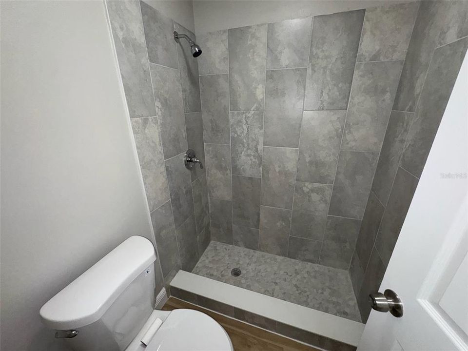Active With Contract: $369,900 (3 beds, 2 baths, 1305 Square Feet)