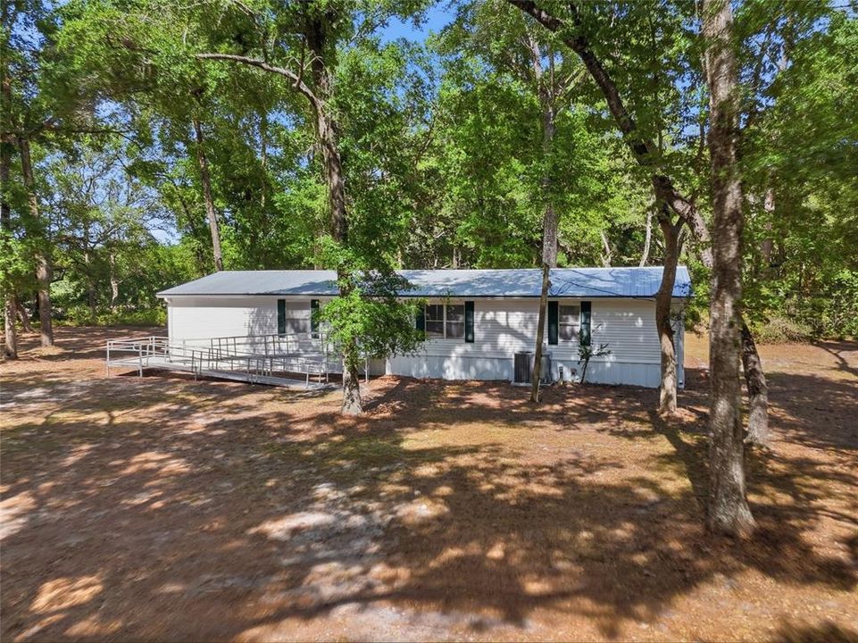 En Venta: $259,900 (4 camas, 2 baños, 1890 Pies cuadrados)