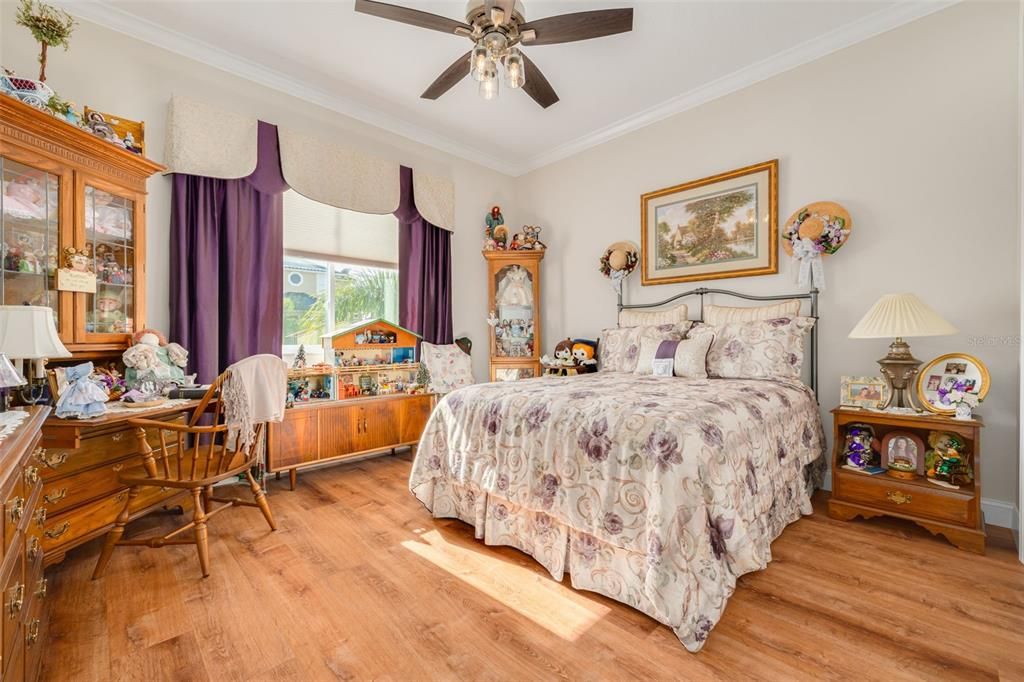 En Venta: $1,249,000 (4 camas, 3 baños, 3749 Pies cuadrados)