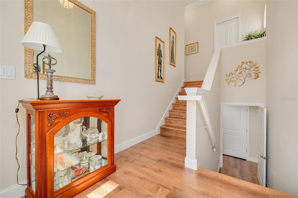 En Venta: $1,249,000 (4 camas, 3 baños, 3749 Pies cuadrados)