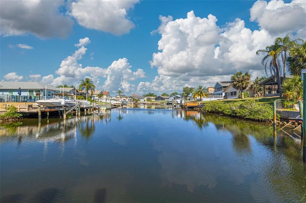 En Venta: $1,249,000 (4 camas, 3 baños, 3749 Pies cuadrados)