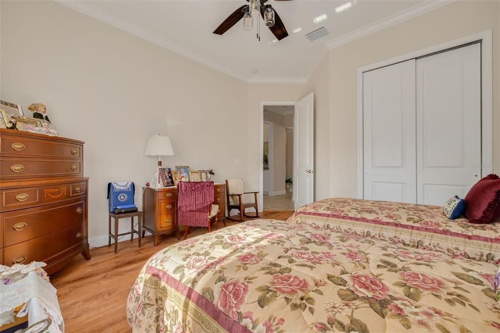 En Venta: $1,249,000 (4 camas, 3 baños, 3749 Pies cuadrados)