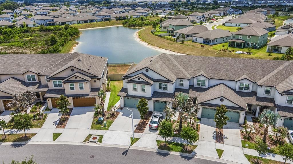На продажу: $325,000 (3 спален, 2 ванн, 1856 Квадратных фут)