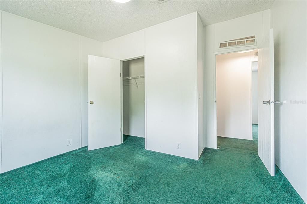 For Sale: $250,000 (4 beds, 2 baths, 1620 Square Feet)