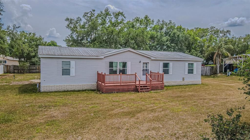 For Sale: $250,000 (4 beds, 2 baths, 1620 Square Feet)