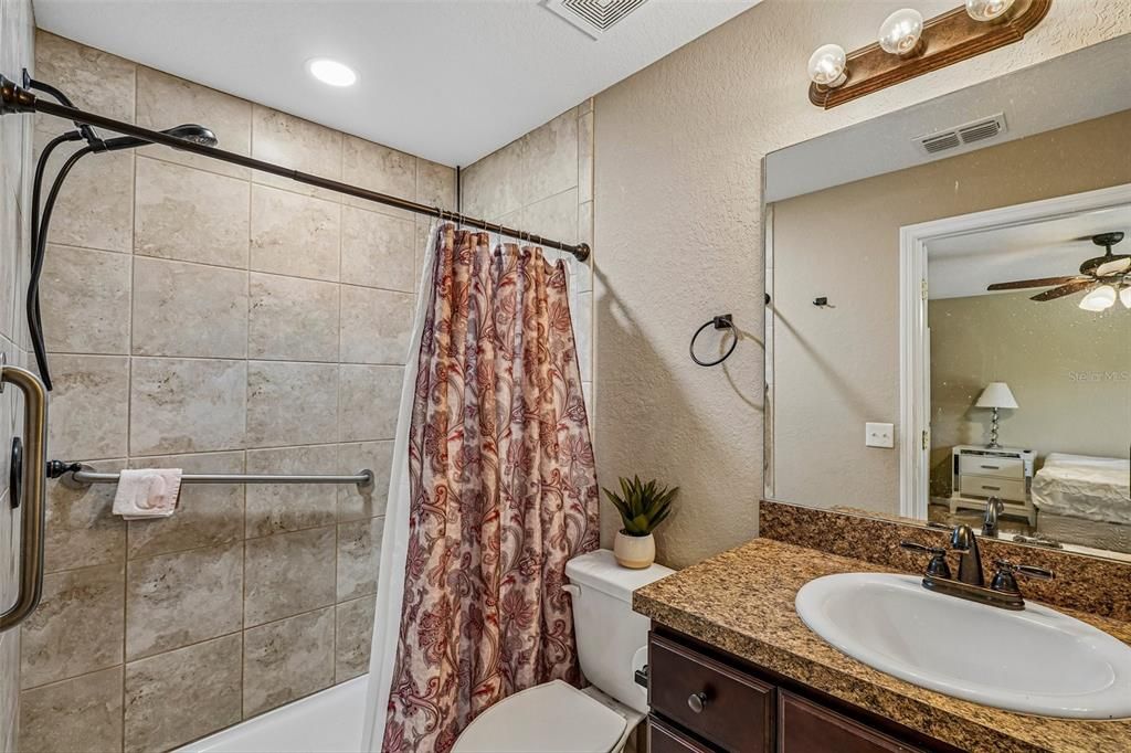 Active With Contract: $269,000 (3 beds, 2 baths, 1412 Square Feet)