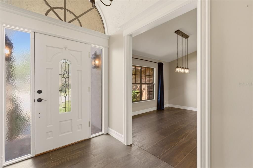 Active With Contract: $620,000 (4 beds, 3 baths, 2787 Square Feet)