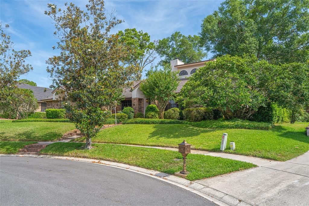 Active With Contract: $620,000 (4 beds, 3 baths, 2787 Square Feet)