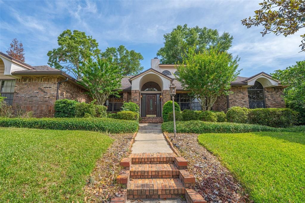 Active With Contract: $620,000 (4 beds, 3 baths, 2787 Square Feet)