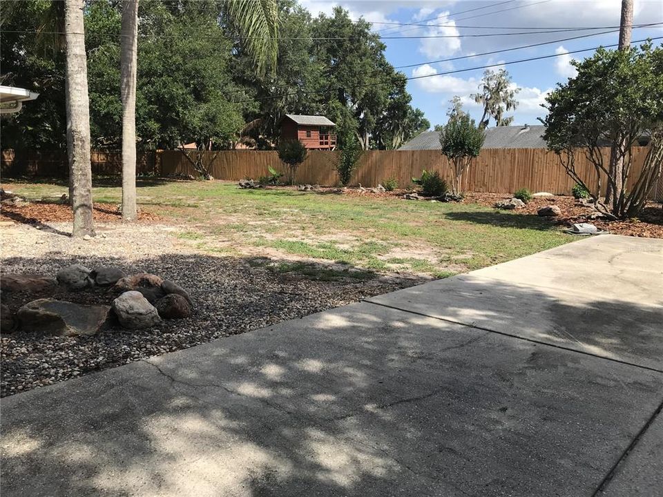 For Sale: $385,000 (3 beds, 2 baths, 1961 Square Feet)