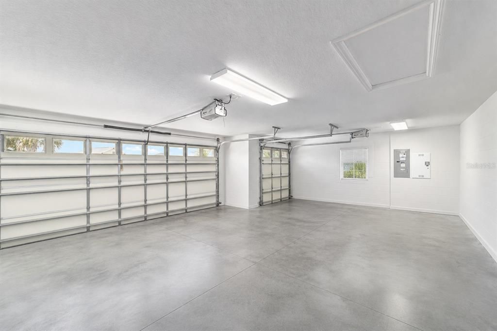 Activo con contrato: $669,000 (3 camas, 2 baños, 1903 Pies cuadrados)