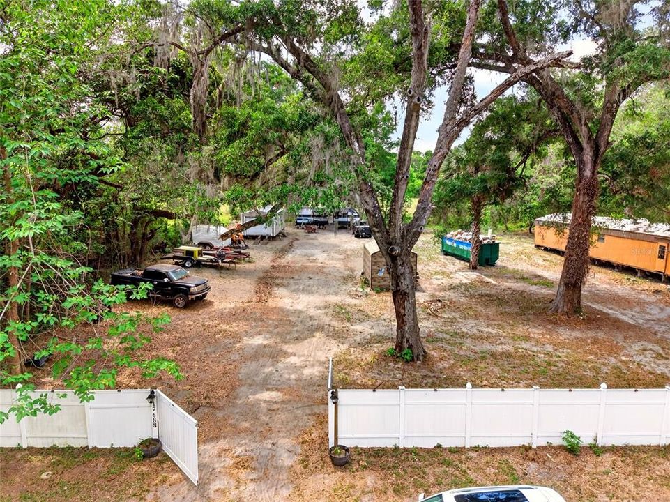 For Sale: $99,900 (3 beds, 2 baths, 907 Square Feet)