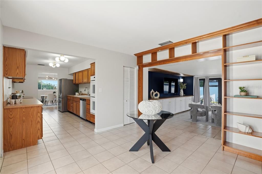 Active With Contract: $550,000 (3 beds, 2 baths, 2086 Square Feet)