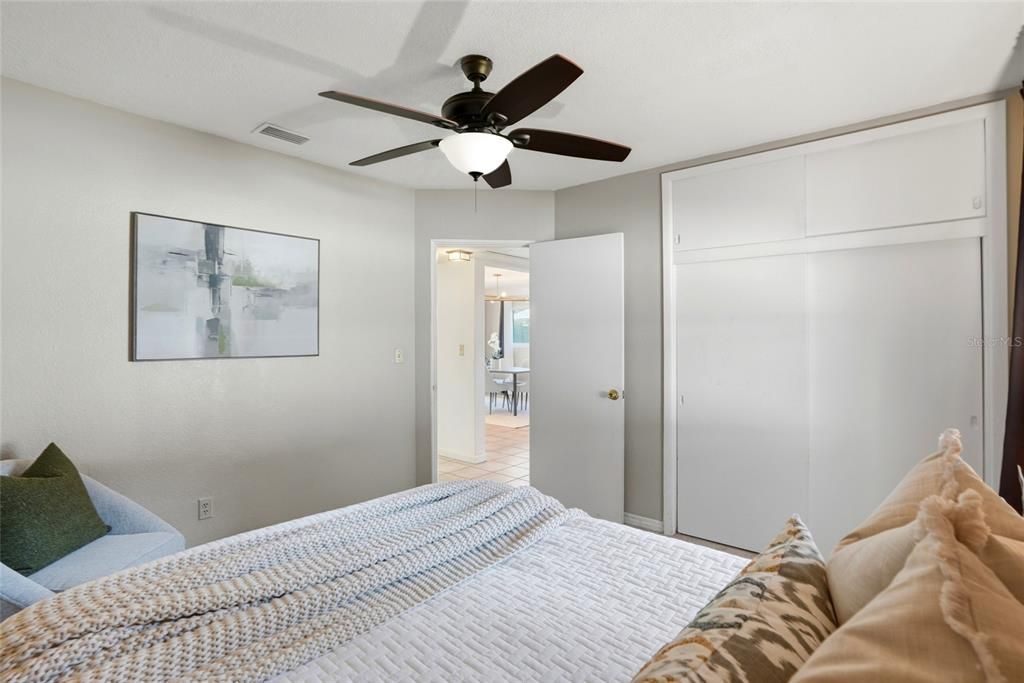 Active With Contract: $550,000 (3 beds, 2 baths, 2086 Square Feet)