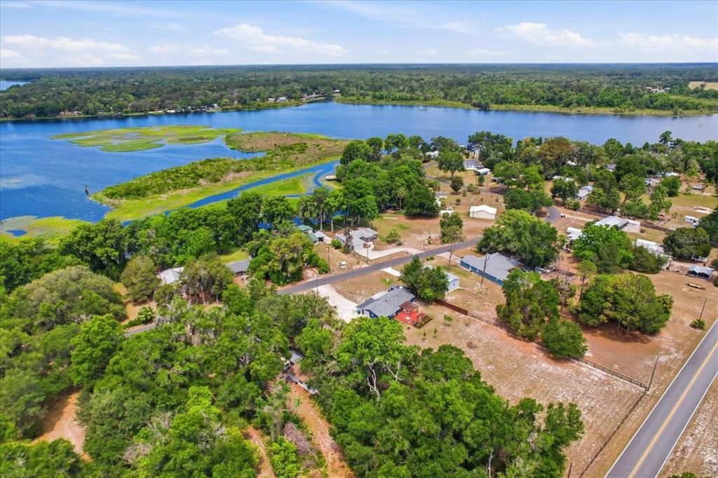 На продажу: $439,000 (3 спален, 2 ванн, 1423 Квадратных фут)