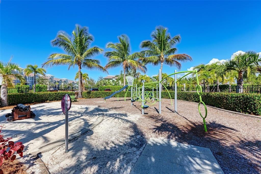 En Venta: $750,000 (3 camas, 3 baños, 1664 Pies cuadrados)