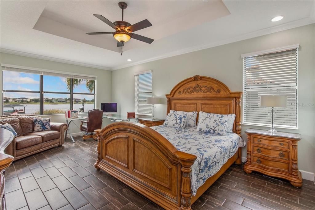 For Sale: $1,999,947 (5 beds, 4 baths, 3837 Square Feet)