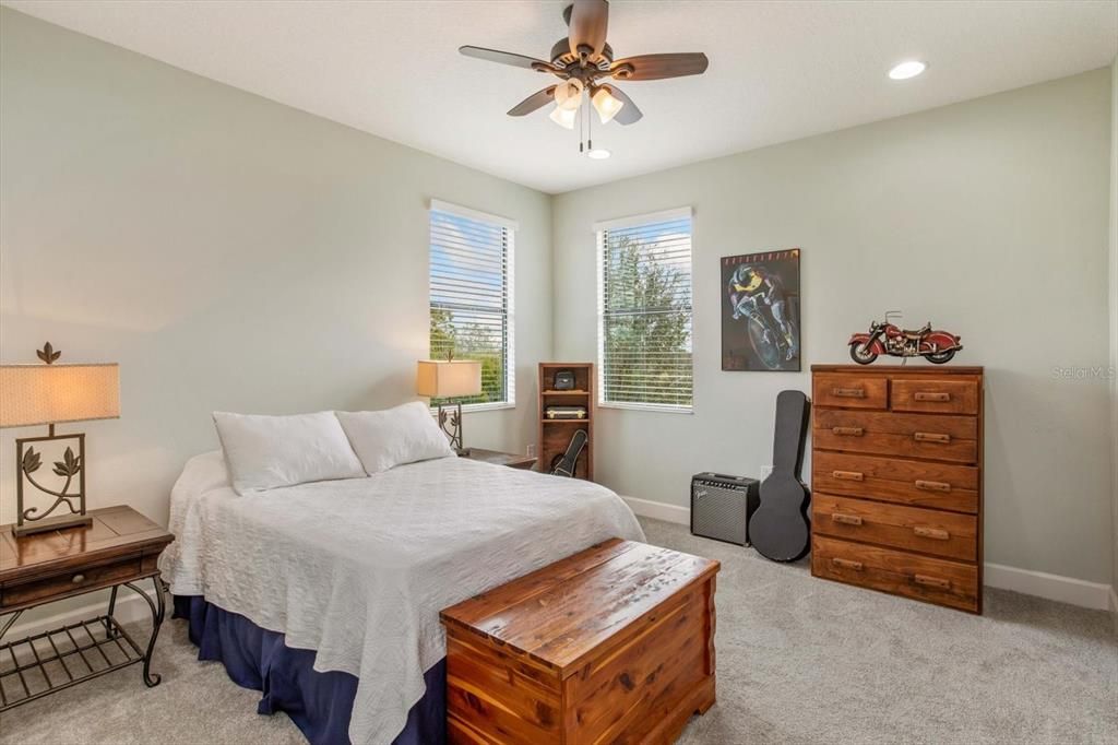 For Sale: $1,999,947 (5 beds, 4 baths, 3837 Square Feet)