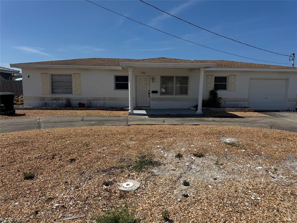 Vendido Recientemente: $750,000 (2 camas, 2 baños, 1080 Pies cuadrados)