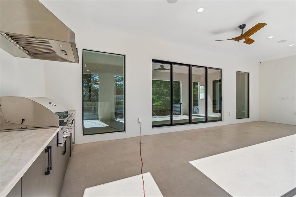 For Sale: $3,449,999 (6 beds, 5 baths, 5448 Square Feet)