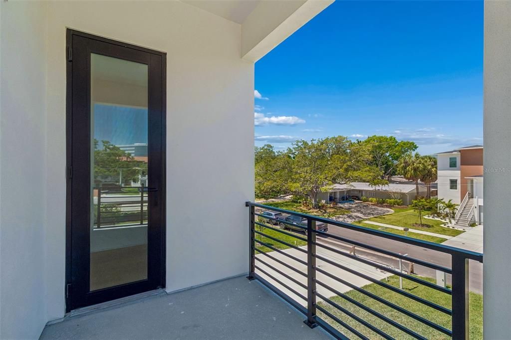For Sale: $3,449,999 (6 beds, 5 baths, 5448 Square Feet)