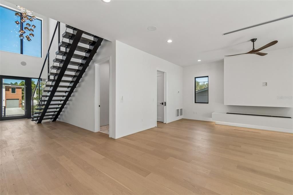 For Sale: $3,449,999 (6 beds, 5 baths, 5448 Square Feet)