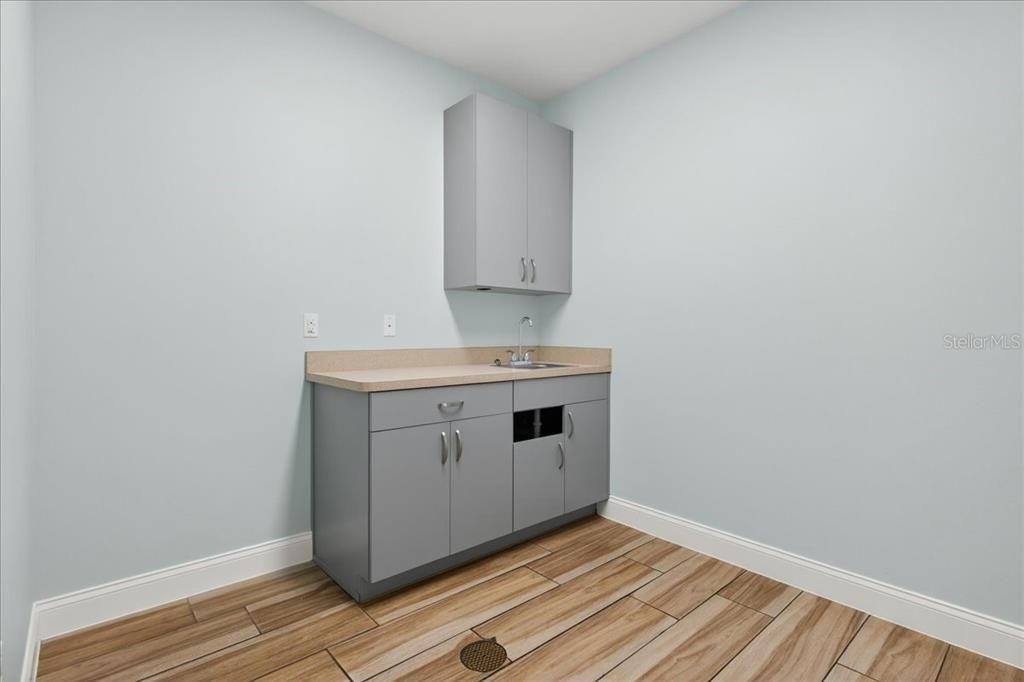 For Sale: $33,000 (0 beds, 0 baths, 1578 Square Feet)