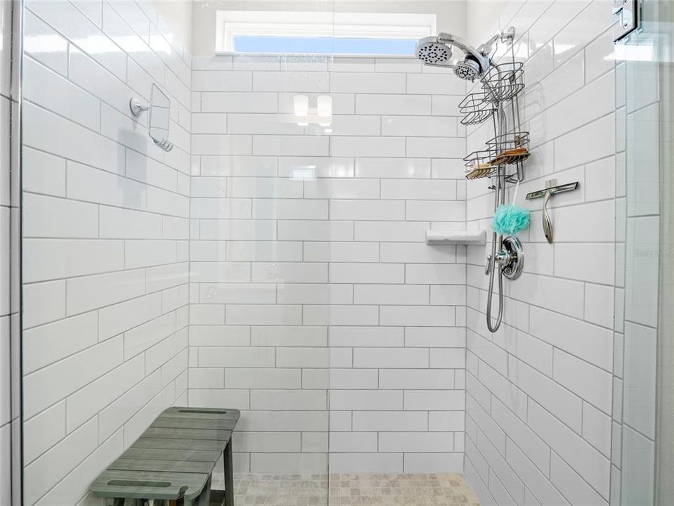 For Sale: $389,900 (4 beds, 2 baths, 1850 Square Feet)