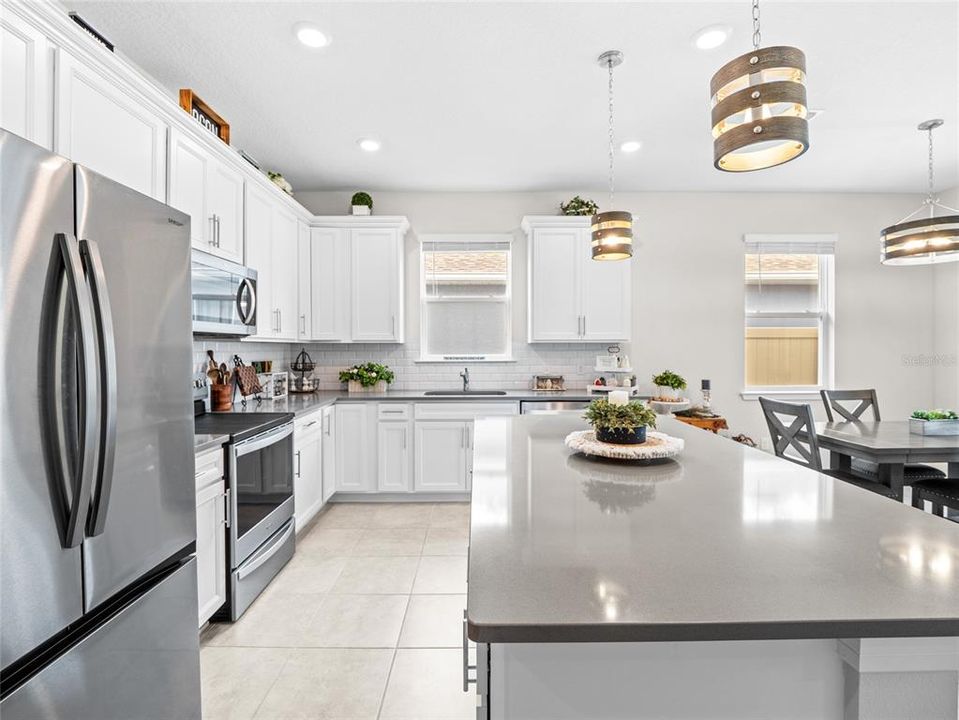For Sale: $389,900 (4 beds, 2 baths, 1850 Square Feet)