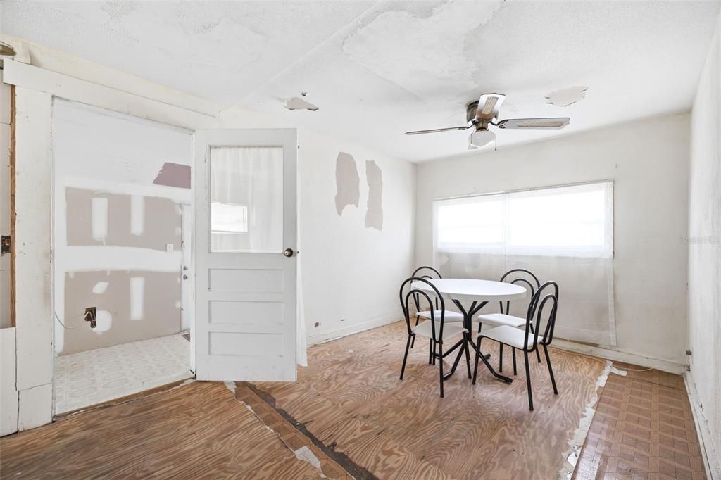 En Venta: $1,295,000 (0 camas, 0 baños, 2772 Pies cuadrados)