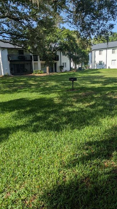 Active With Contract: $1,800 (3 beds, 2 baths, 1660 Square Feet)