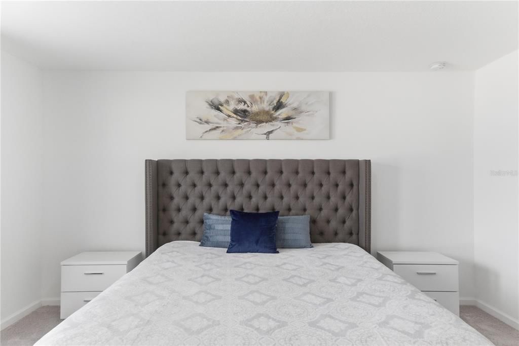 En Venta: $439,000 (3 camas, 2 baños, 1896 Pies cuadrados)