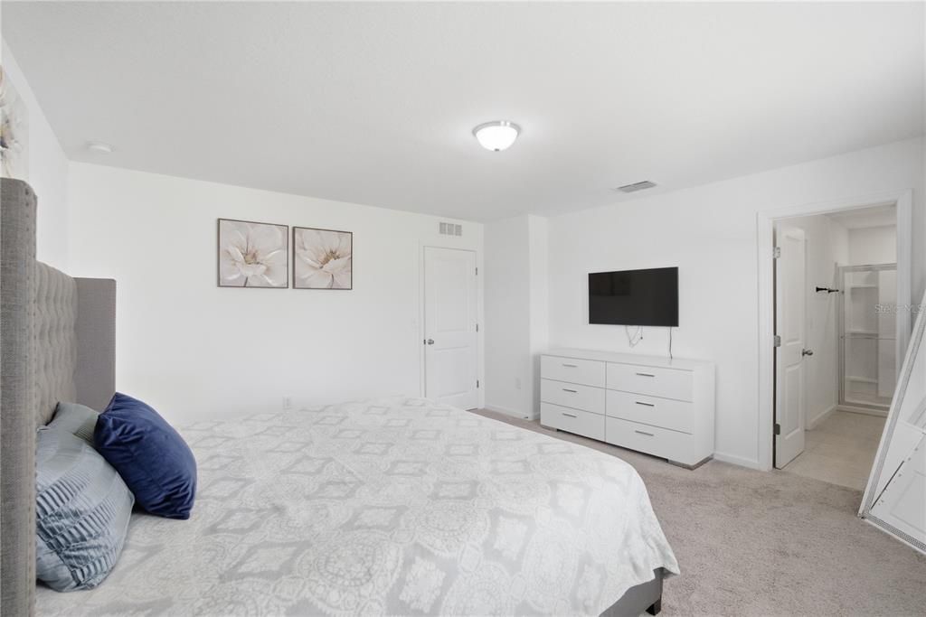 En Venta: $439,000 (3 camas, 2 baños, 1896 Pies cuadrados)