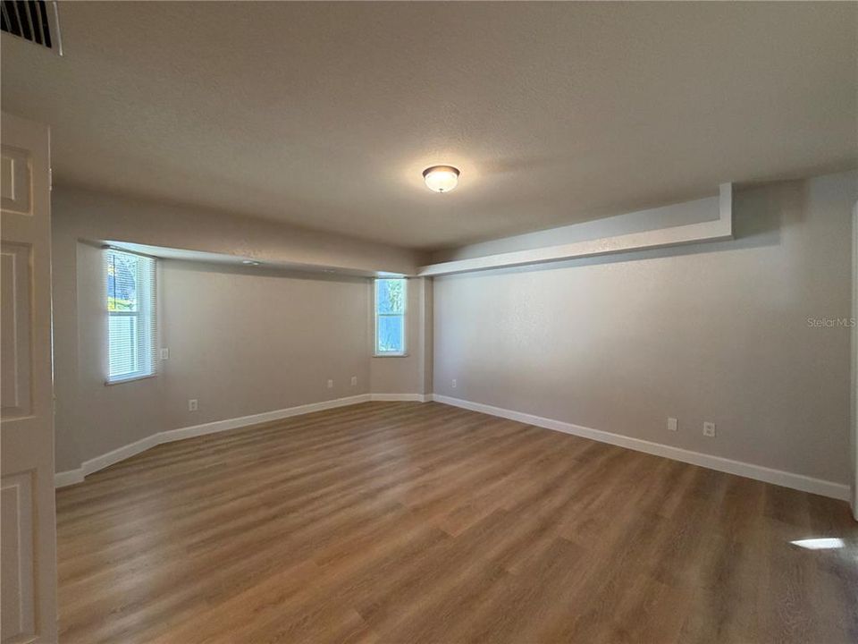 En Renta: $2,300 (4 camas, 2 baños, 1635 Pies cuadrados)