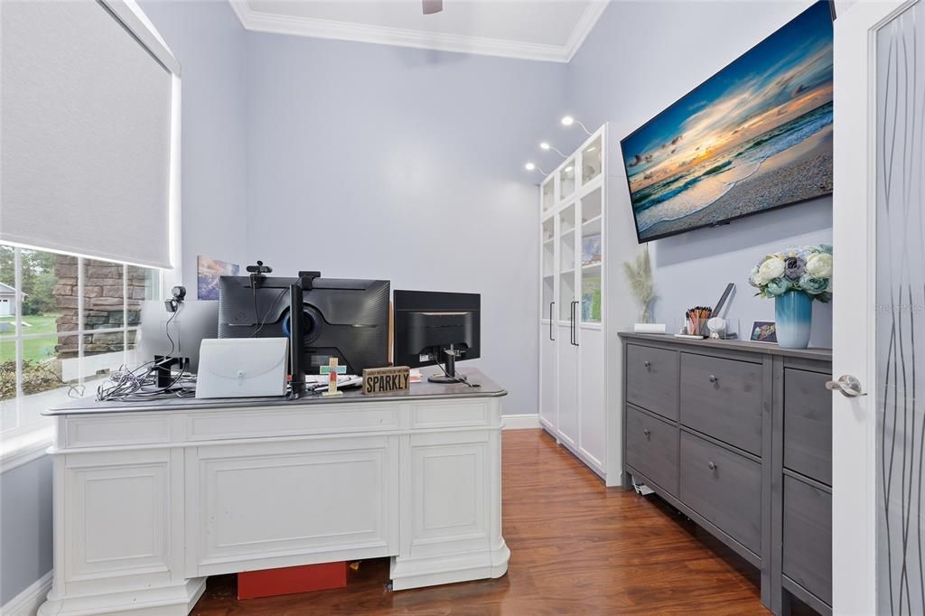 En Venta: $539,000 (4 camas, 3 baños, 2103 Pies cuadrados)