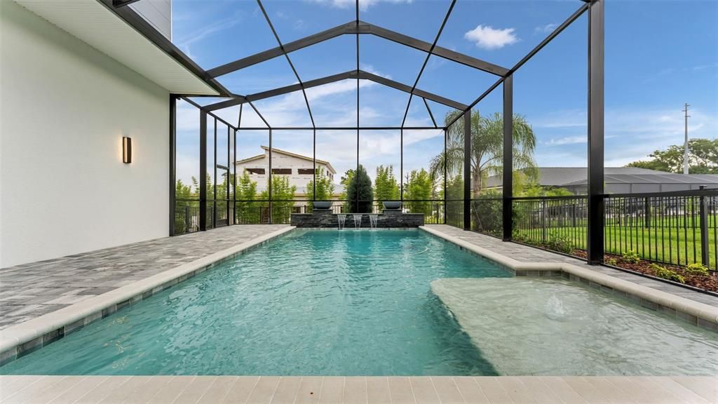 En Venta: $1,674,900 (4 camas, 3 baños, 3993 Pies cuadrados)