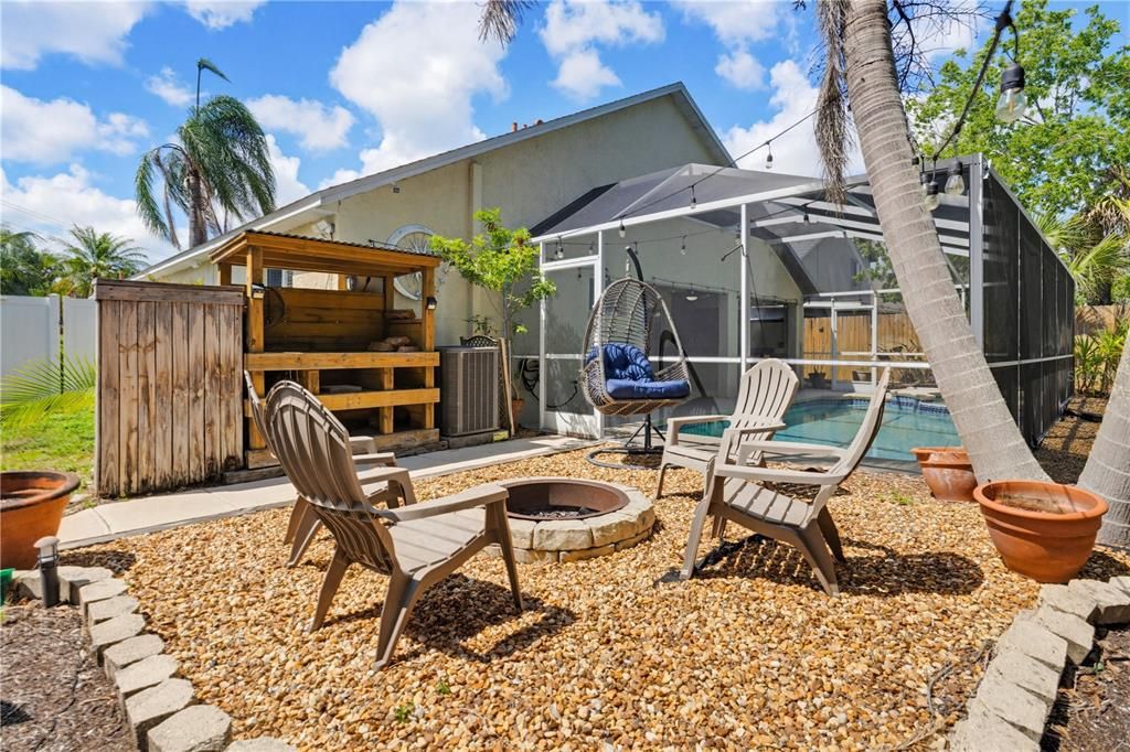 For Sale: $525,000 (3 beds, 2 baths, 1572 Square Feet)