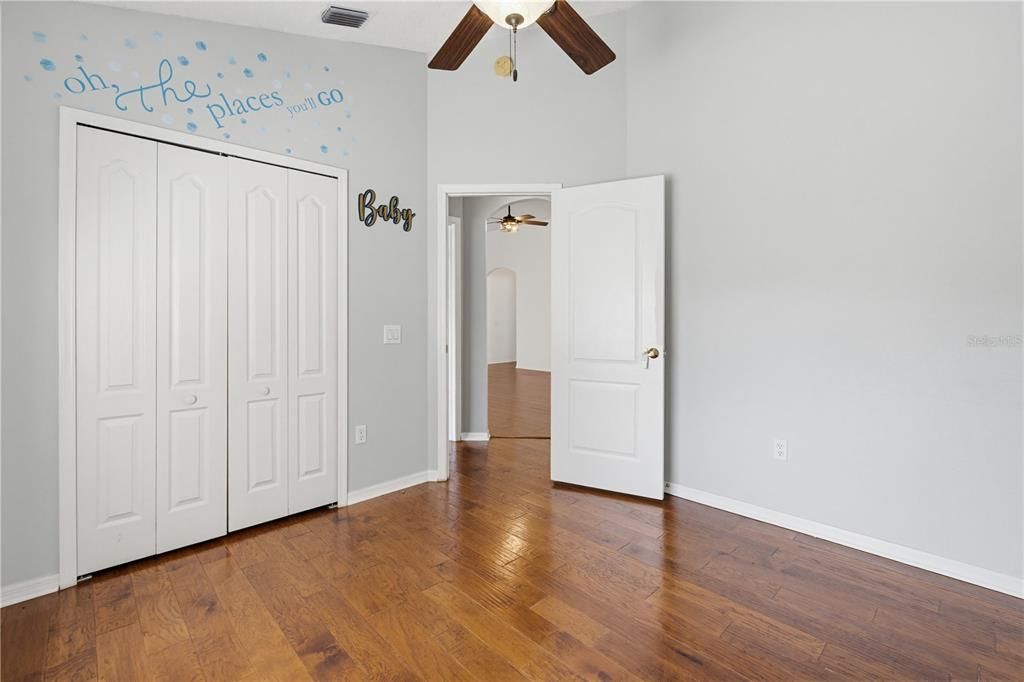 For Sale: $525,000 (3 beds, 2 baths, 1572 Square Feet)